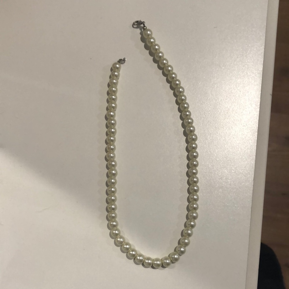 Pearl necklace